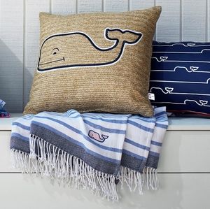 NWT VINEYARD VINES X TARGET THROW BLANKET